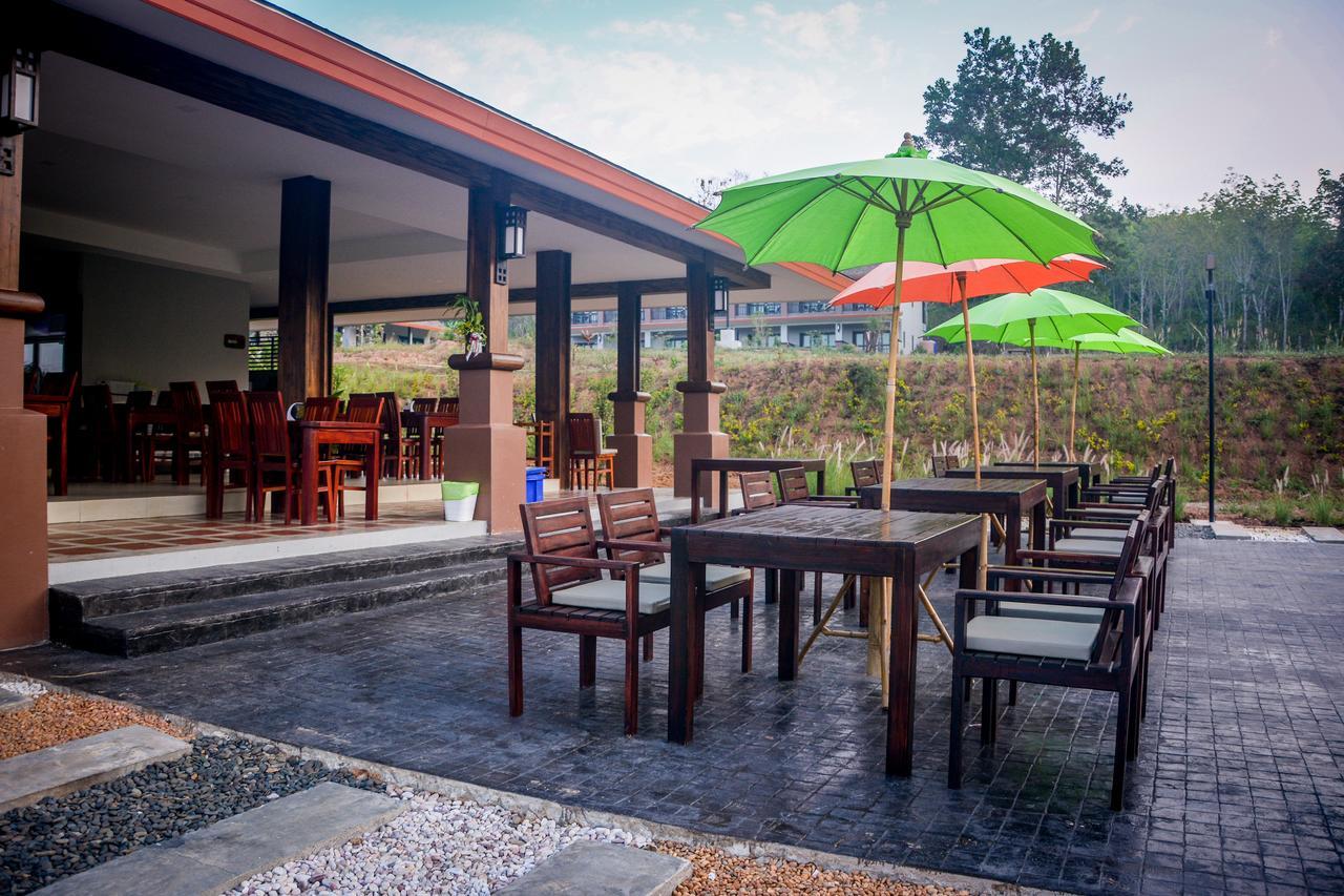 Phu Chom Mork Resort Sangkhla Buri Luaran gambar