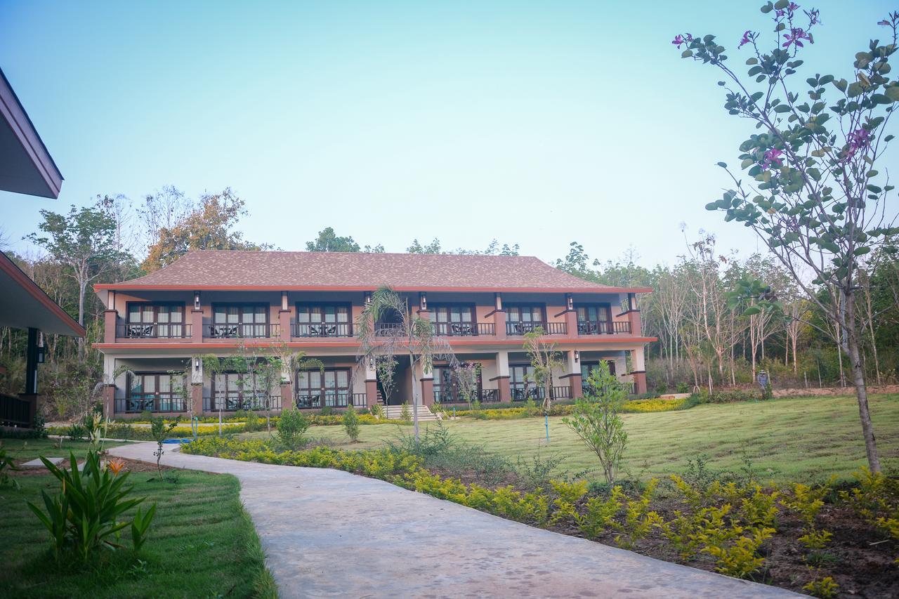 Phu Chom Mork Resort Sangkhla Buri Luaran gambar